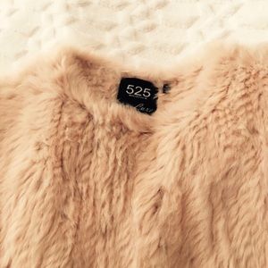 NWOT 525 America Sleeveless Rabbit Hair Sweater Vest